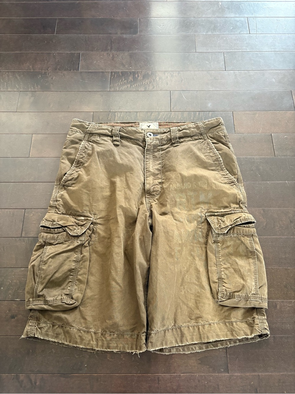 Baggy Men's Cargo Shorts - Olive Green